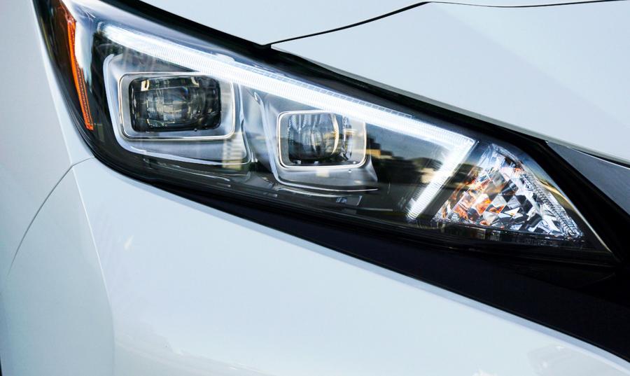 Детали экстерьера Nissan Leaf e+ 2019 года  (NA) (фото 17 из 20)
